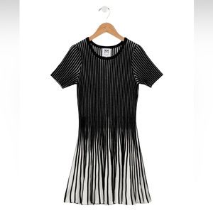 Milly minis girls knit pleated dress New never worn without tags